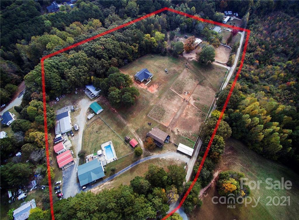 748 Duckworth Ln., Denver, NC 28037