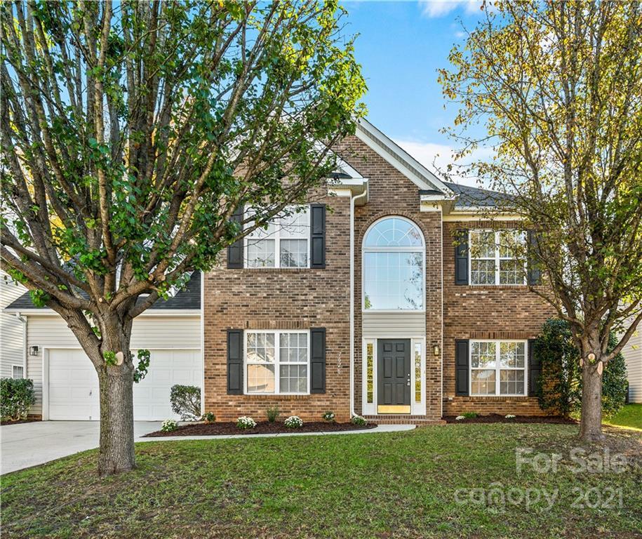 7628 Deluca Dr., Charlotte, NC 28215