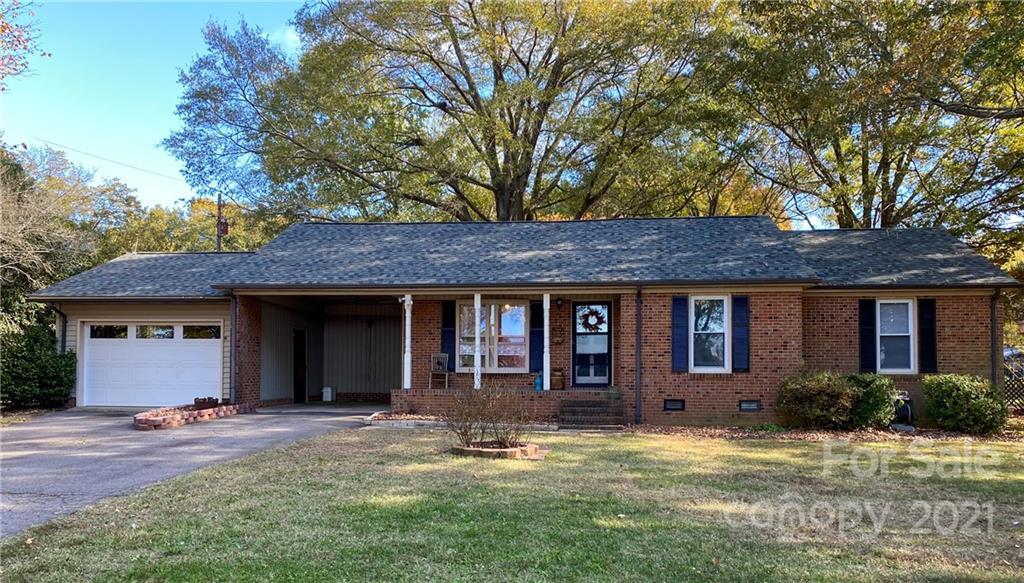 135 Willow Oaks Dr., China Grove, NC 28023