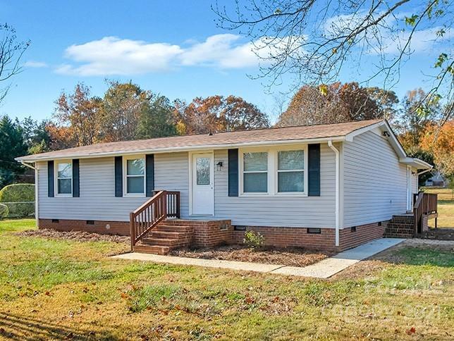 105 Oakmont Dr., Gastonia, NC 28056