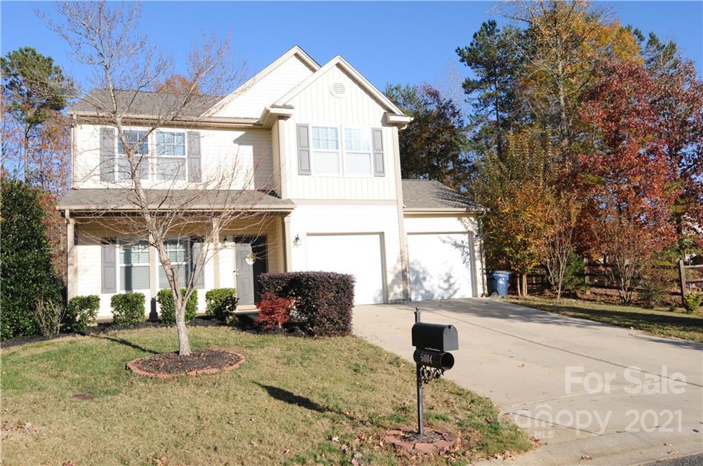 5004 Sandis Ct., Mount Holly, NC 28120