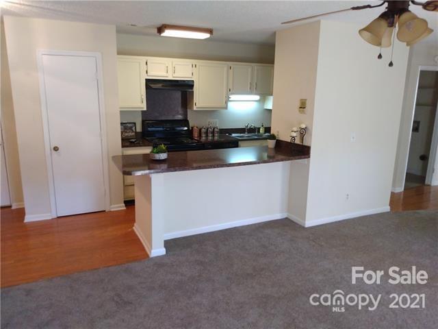 6114 Meadow Rose Ln., Charlotte, NC 28215