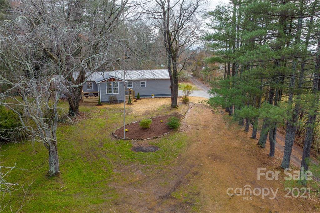 51 Alfson Cir., Hendersonville, NC 28791