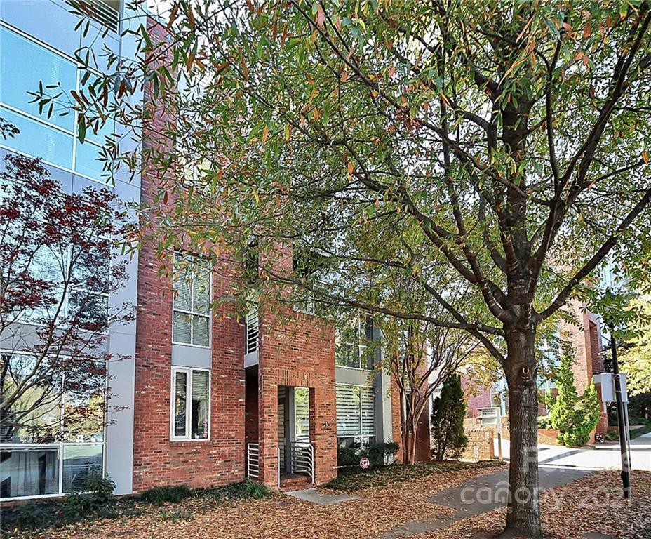 210 Magnolia Ave., Charlotte, NC 28203