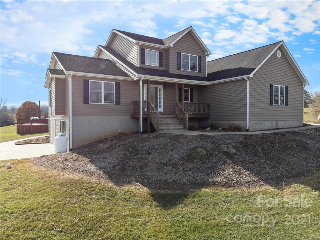 109 Split Rail Drive Extension, Asheville, NC 28806