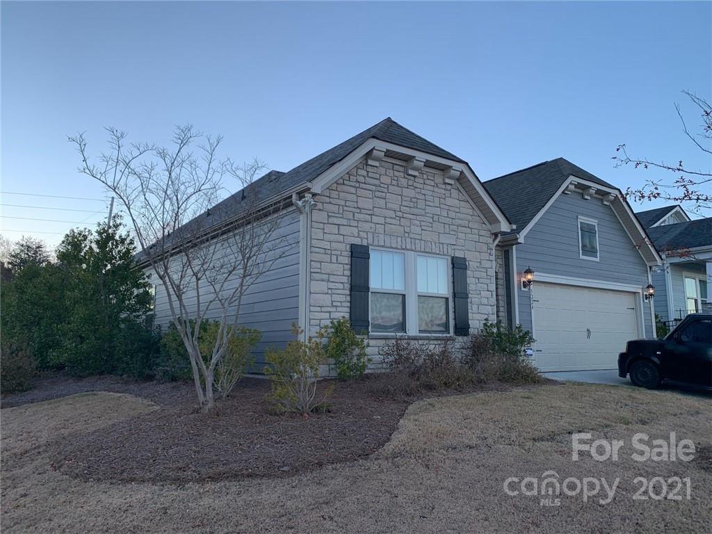 5224 Turtle Creek Dr., Denver, NC 28037