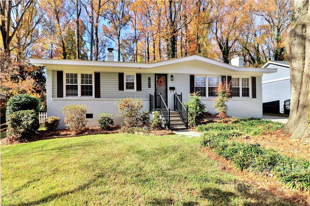 1021 Dresden Dr. #26, Charlotte, NC 28205