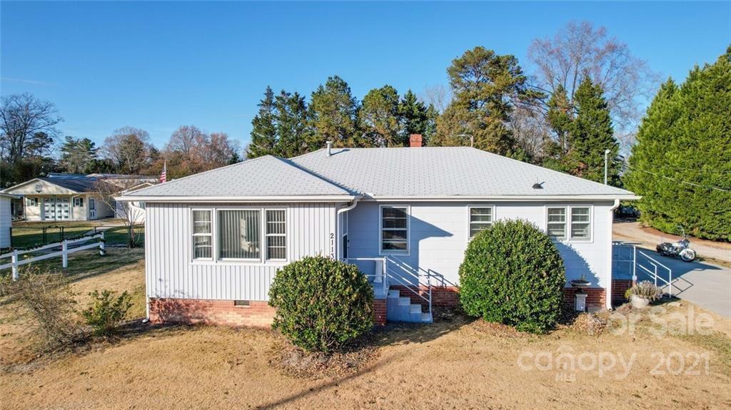 2113 Bertha St., Kannapolis, NC 28083