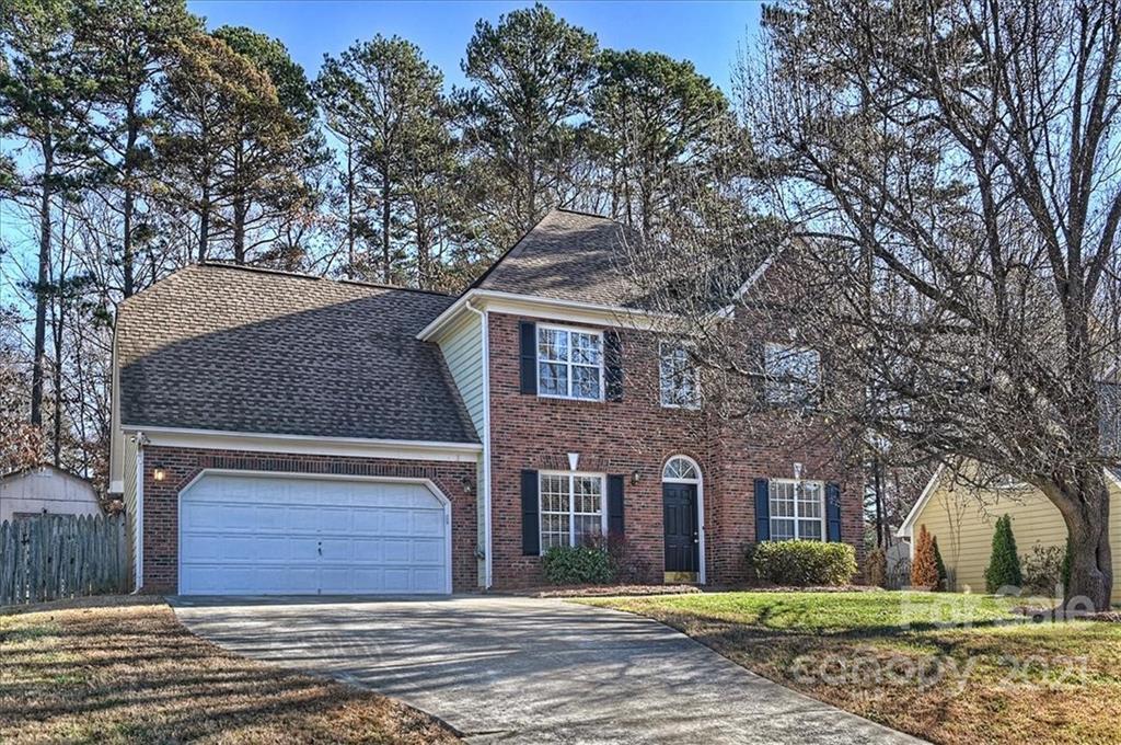 2706 Bathgate Ln., Matthews, NC 28105