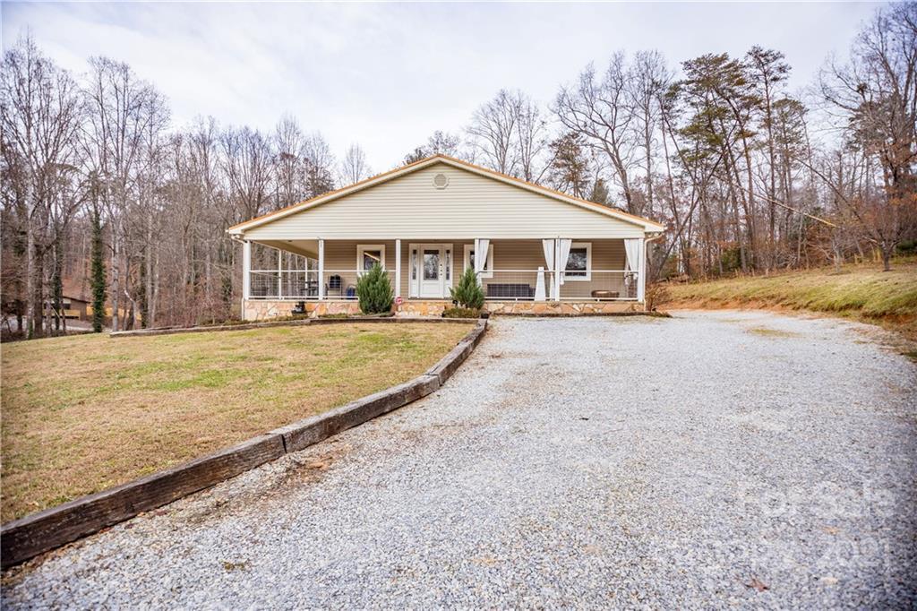 222 Poteat Rd., Marion, NC 28752