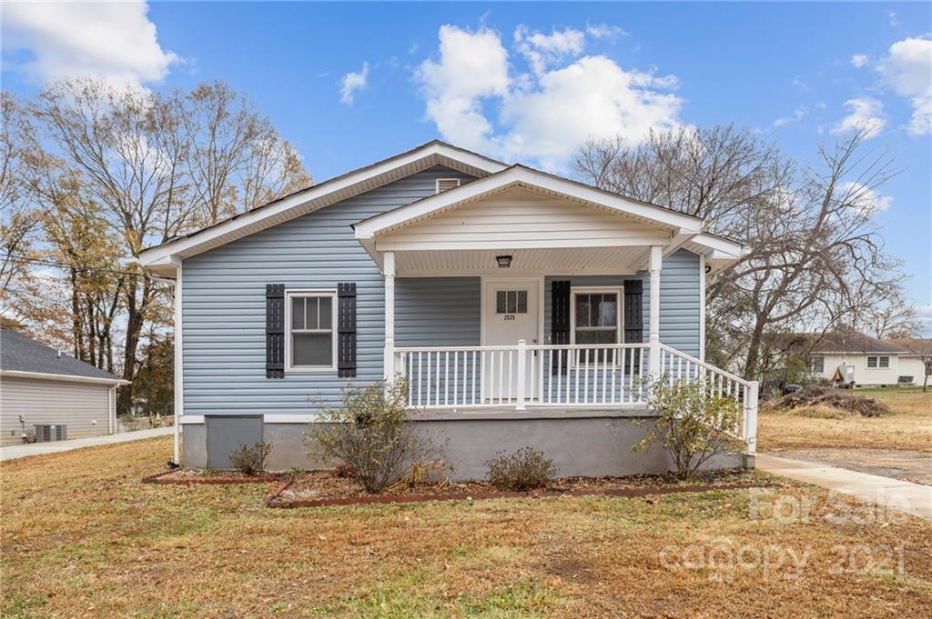 2525 Darren Dr., Gastonia, NC 28054