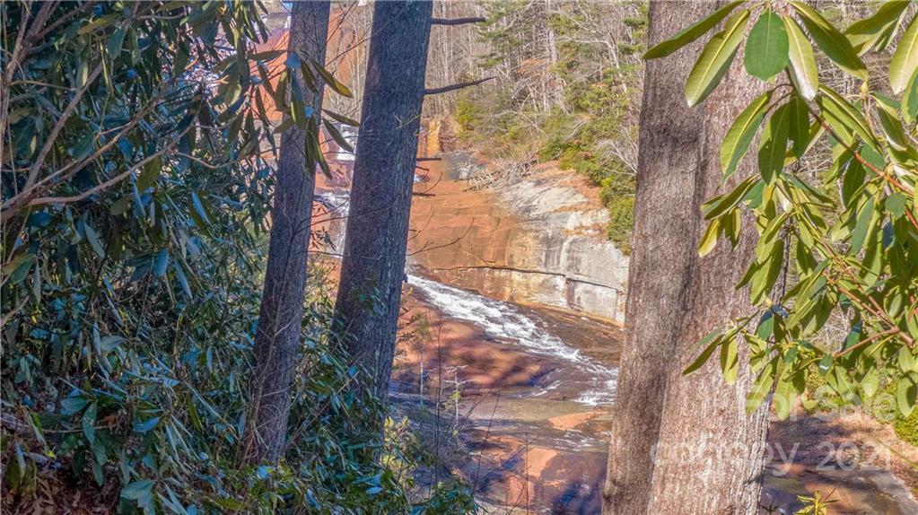 TBD Toxaway Falls Dr. #TR-B, Lake Toxaway, NC 28747