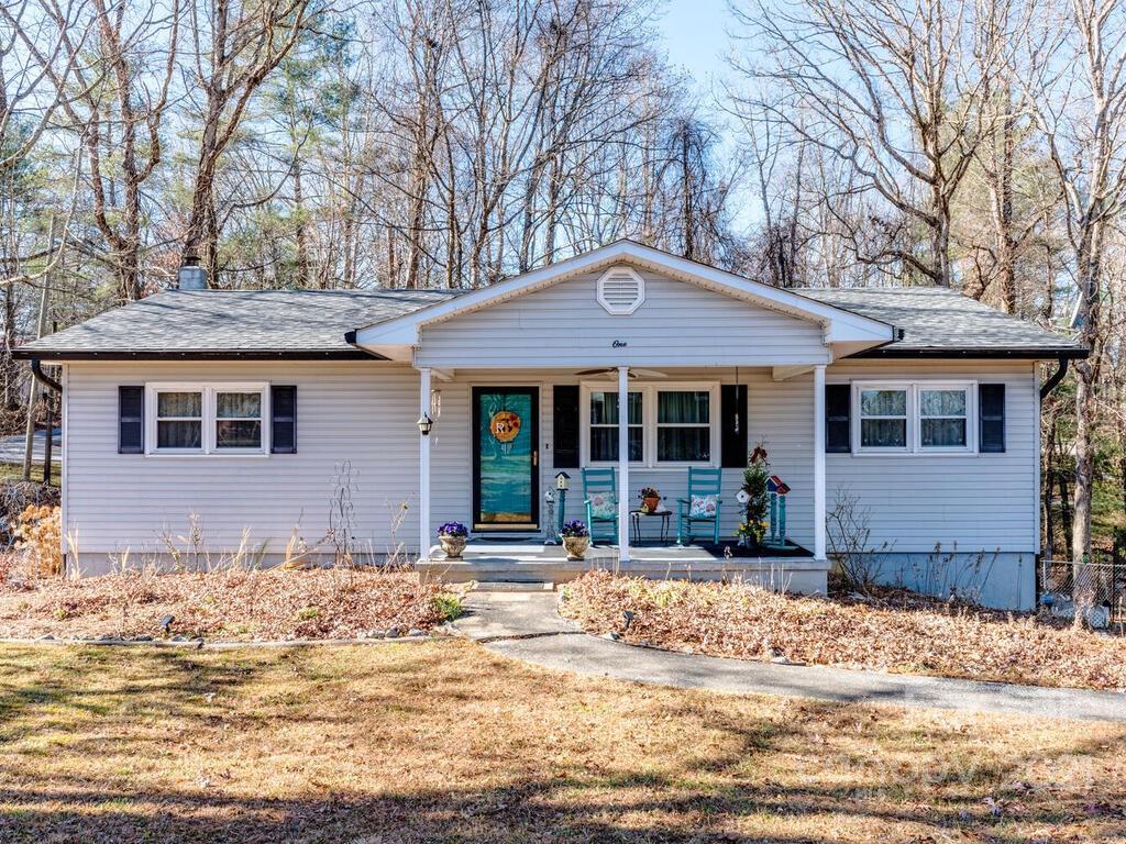 1 N Fair Oaks Rd., Arden, NC 28704