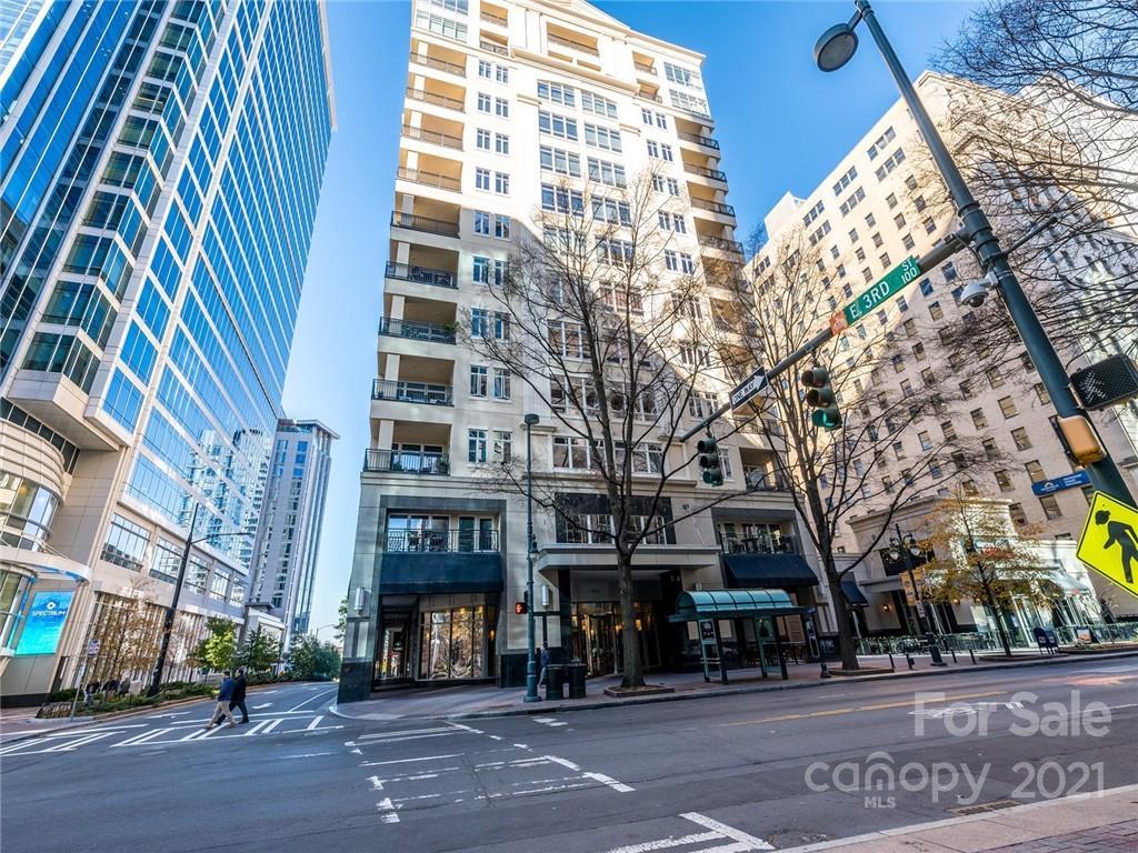 230 S Tryon St. #904, Charlotte, NC 28202