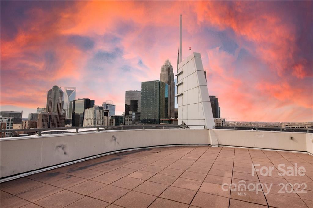 505 E 6th St. #707, Charlotte, NC 28202