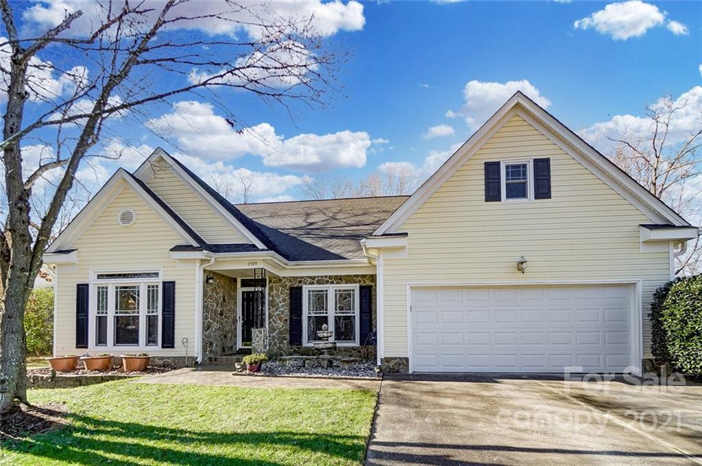 6509 Mimosa St., Indian Trail, NC 28079