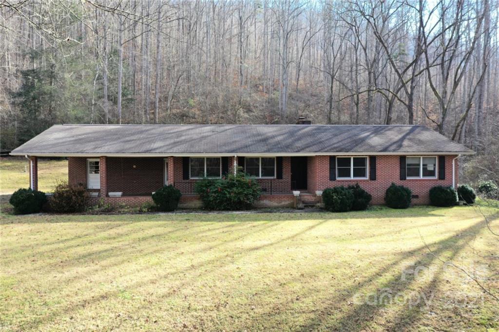 600 Hidden Valley Rd., Sylva, NC 28779