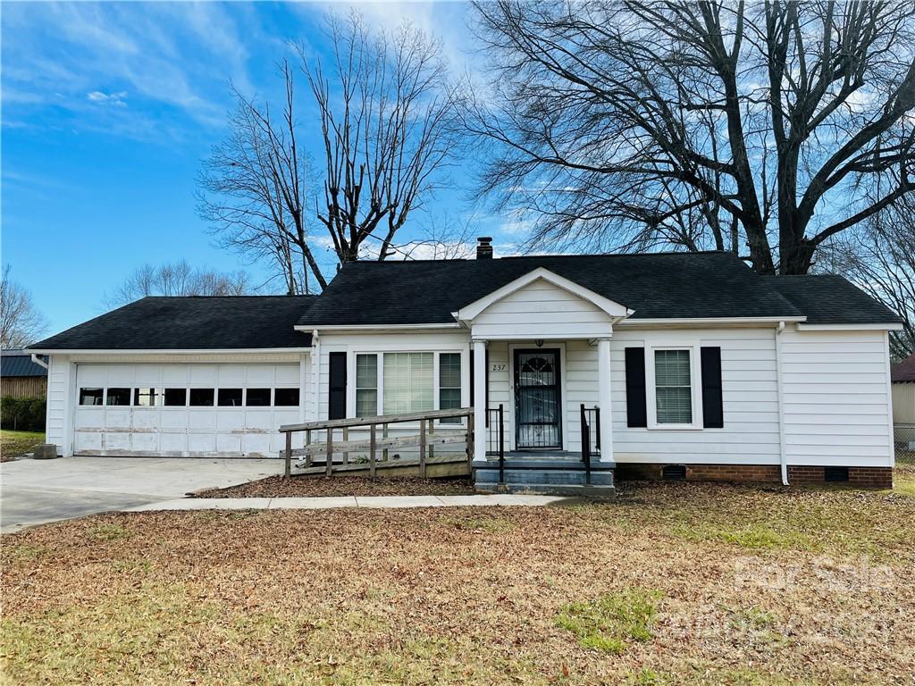 237 South Cir. #1, Concord, NC 28027