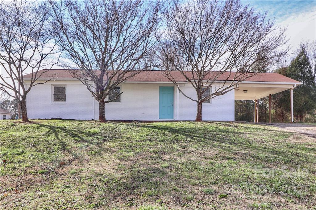 220 Downing St., Troutman, NC 28166