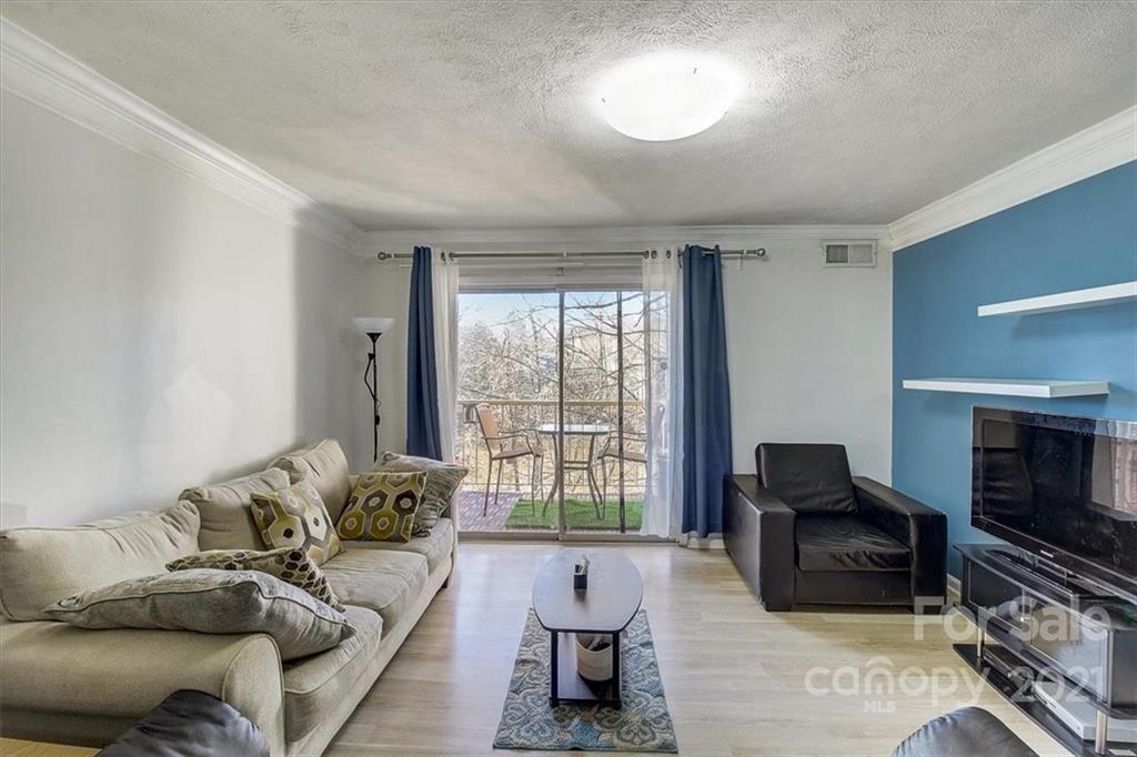 7992 Shady Oak Tr. #130, Charlotte, NC 28210