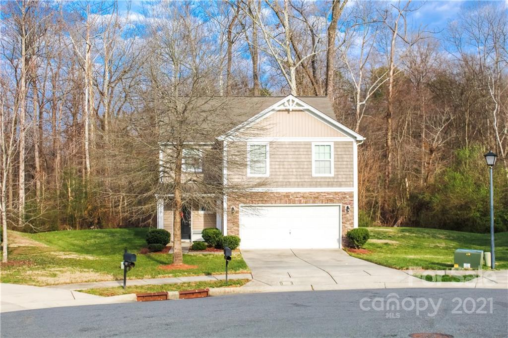 815 Wesley Alan Ln., Charlotte, NC 28213