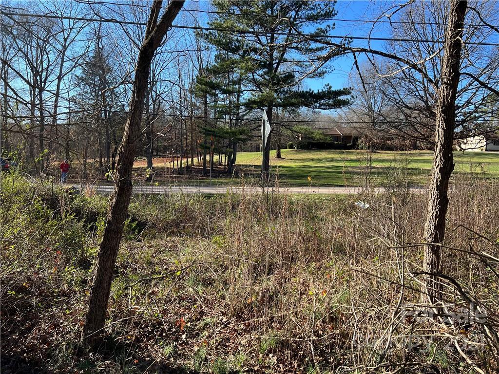 5960 Charlie Walker Rd. #11, Kannapolis, NC 28081