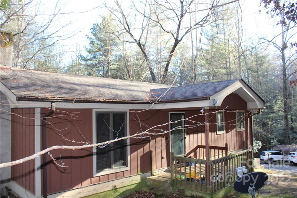 1457 Lyday Creek Rd., Pisgah Forest, NC 28768