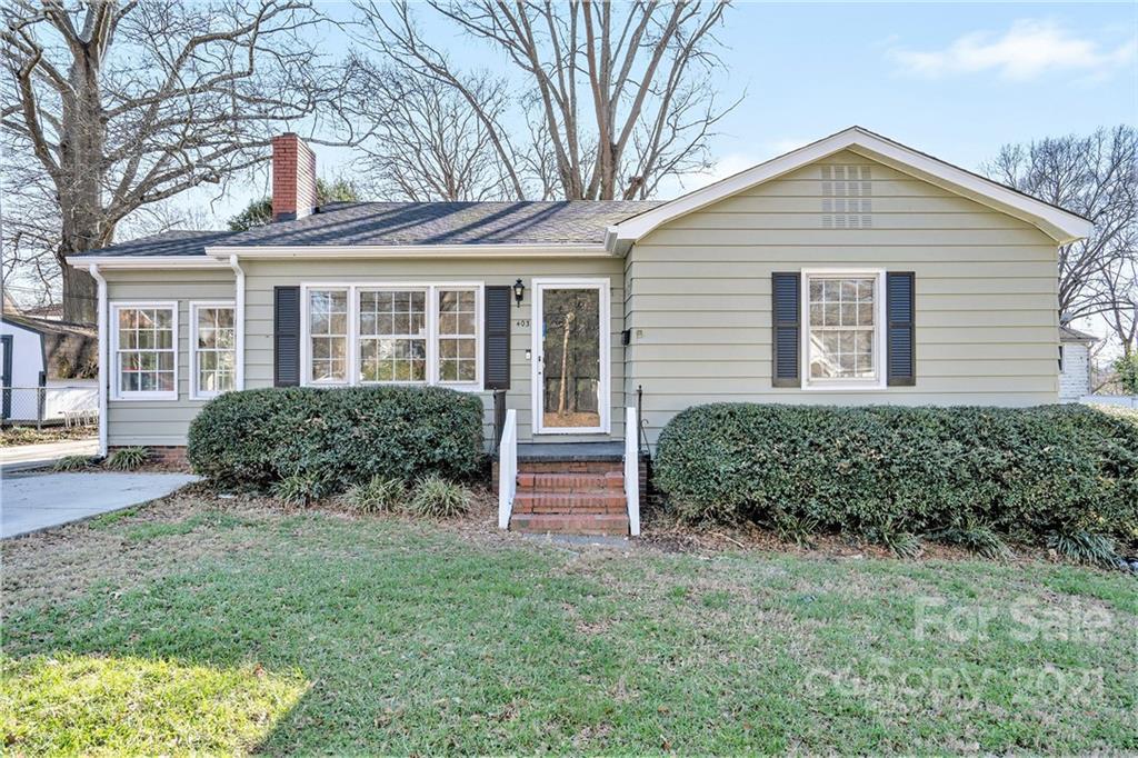 403 Church St., Dallas, NC 28034