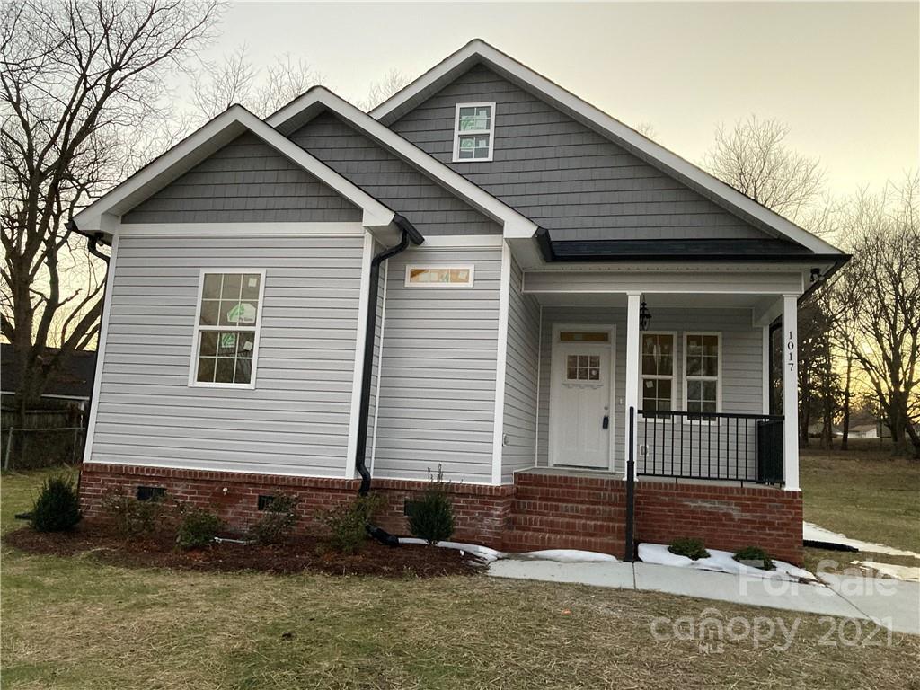 1017 Westwynn Cir., Gastonia, NC 28052