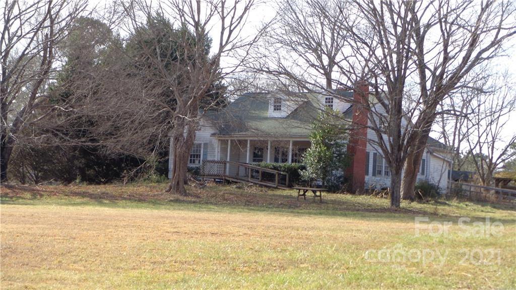 123 Candlewick Dr., Salisbury, NC 28144