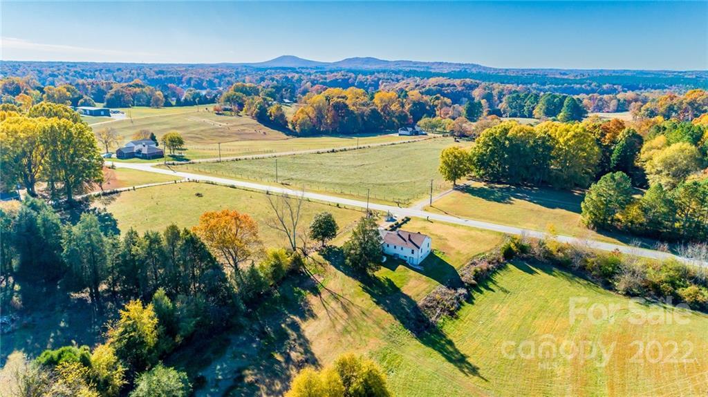 3168 Mount Pleasant Rd., Sherrills Ford, NC 28673