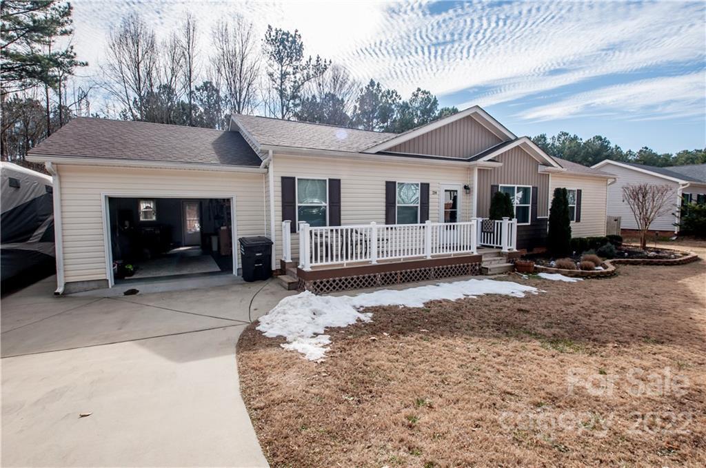 214 Brook Creek Dr. #77, Troutman, NC 28166