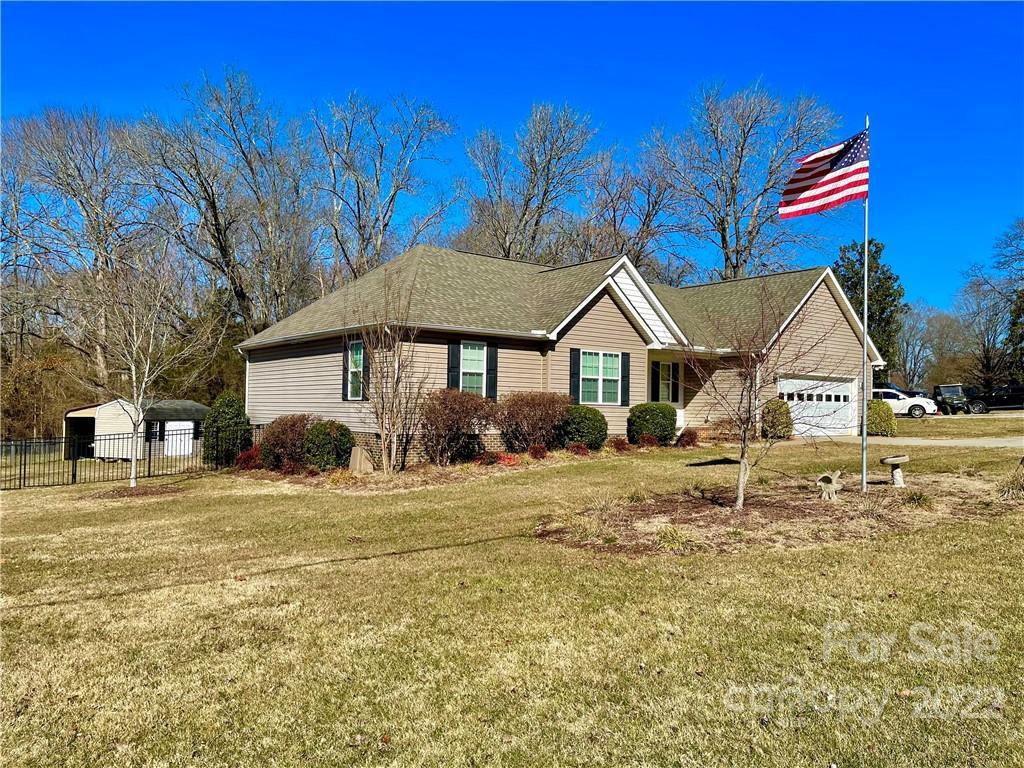 520 W Peeler St., Granite Quarry, NC 28072