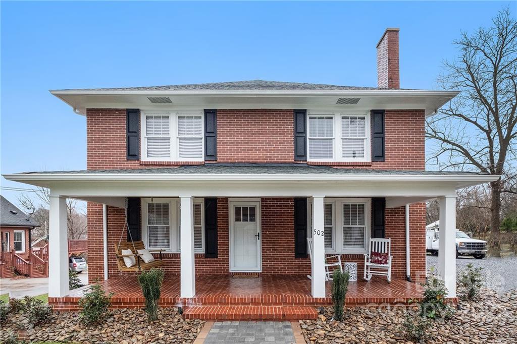 502 N Aspen St., Lincolnton, NC 28092