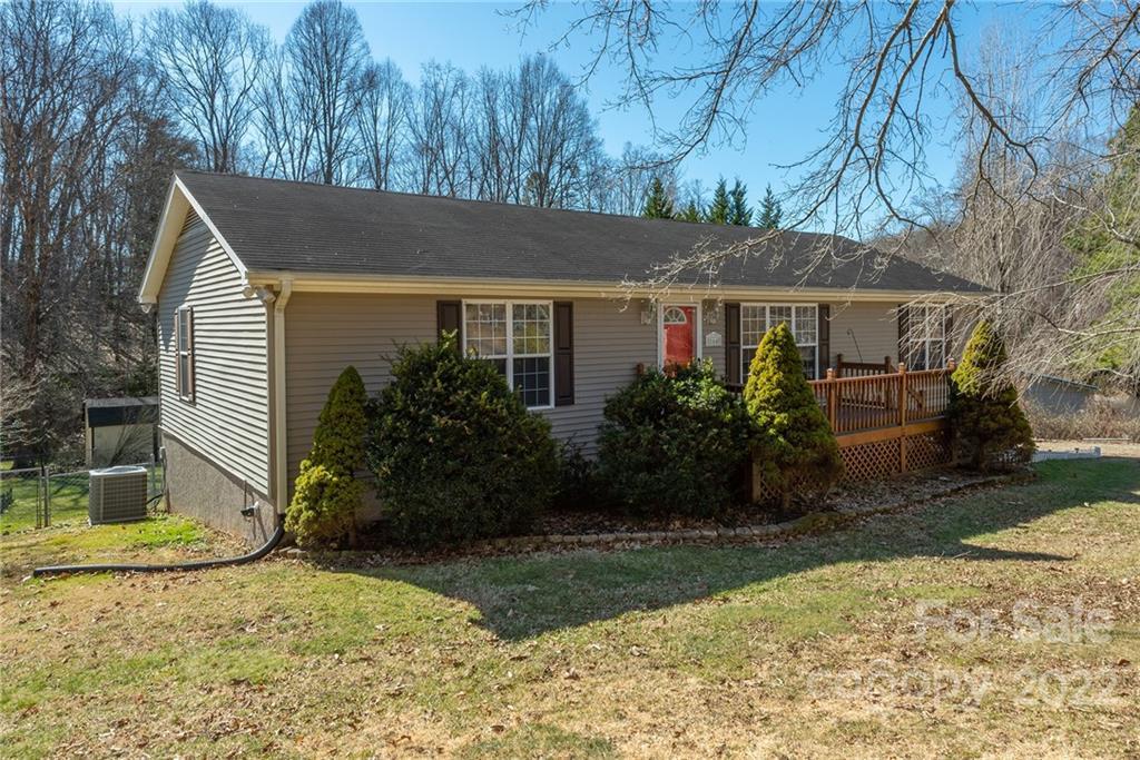 164 Mckinney Rd., Asheville, NC 28806