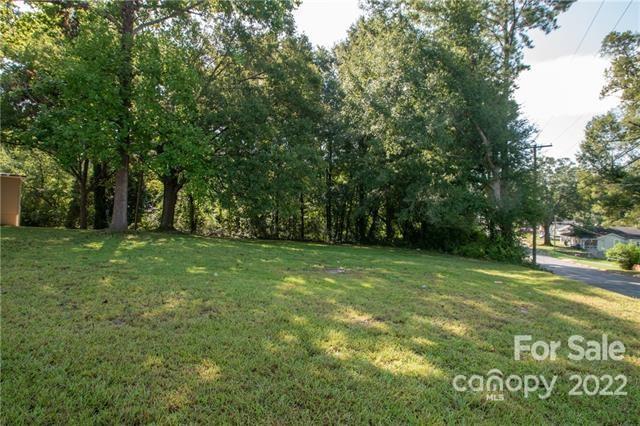 W Mcfarland Ave. #2, Gastonia, NC 28052