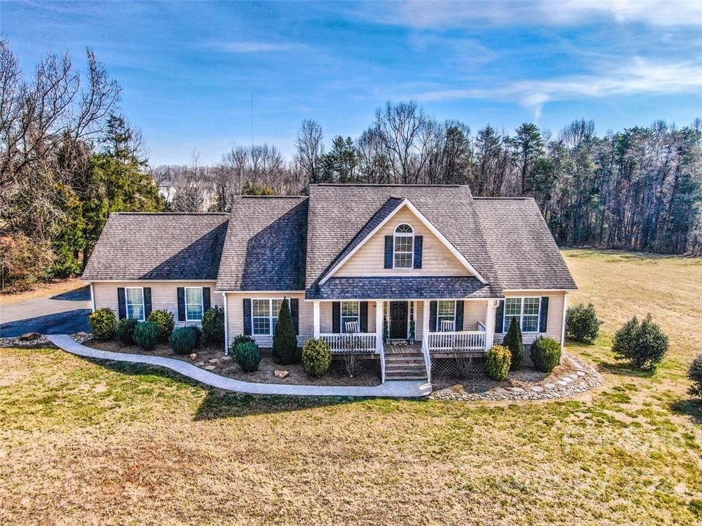 155 Blackwelder Farm Dr., Mooresville, NC 28115