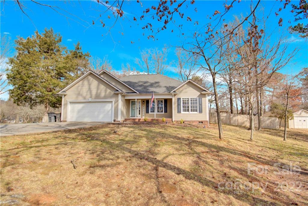 2129 Hopedale St., Kannapolis, NC 28083