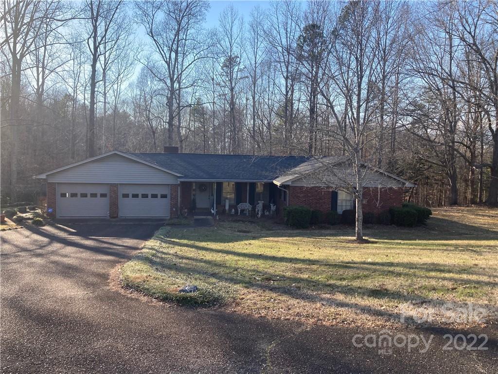 108 Chagrin Farm Rd., Shelby, NC 28150