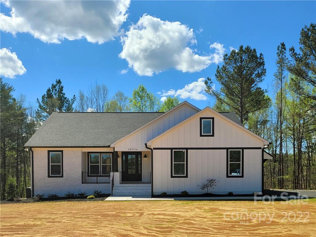 40934 Deer Haven Dr., Albemarle, NC 28001