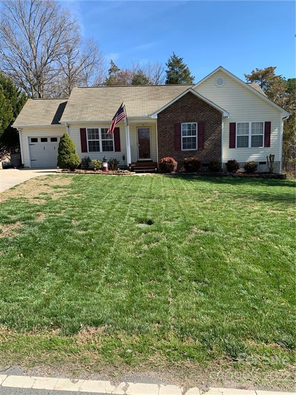 1042 Midlake Ave., Kannapolis, NC 28083