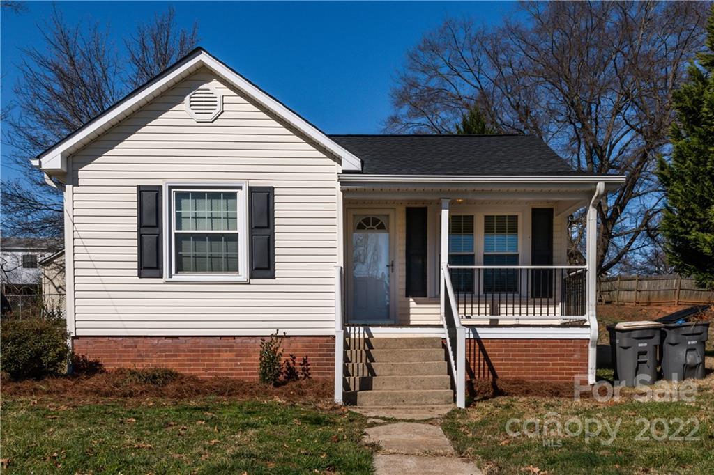 1314 Haywood Ave., Kannapolis, NC 28081