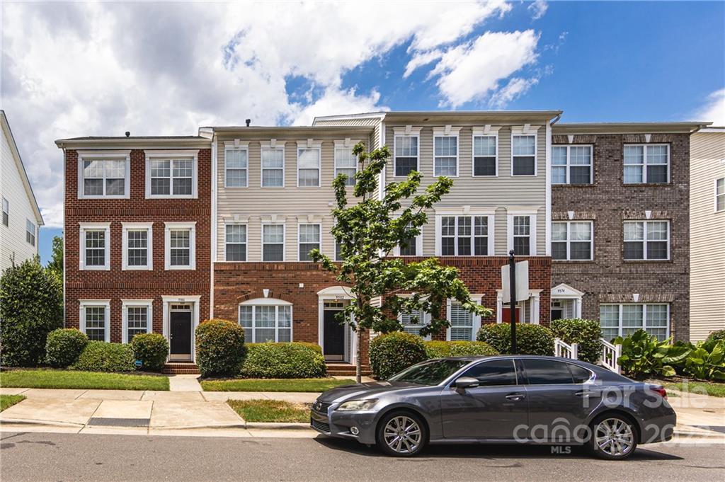 9586 Kings Parade Blvd., Charlotte, NC 28273