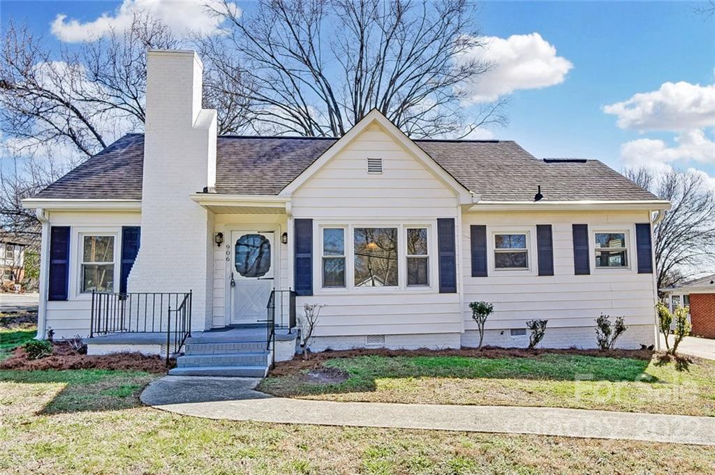 906 Mount Olivet Rd., Kannapolis, NC 28083