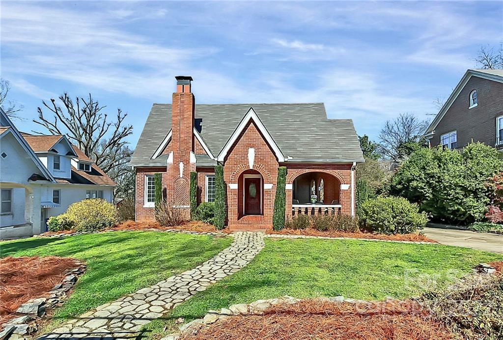 511 Pee Dee Ave., Albemarle, NC 28001