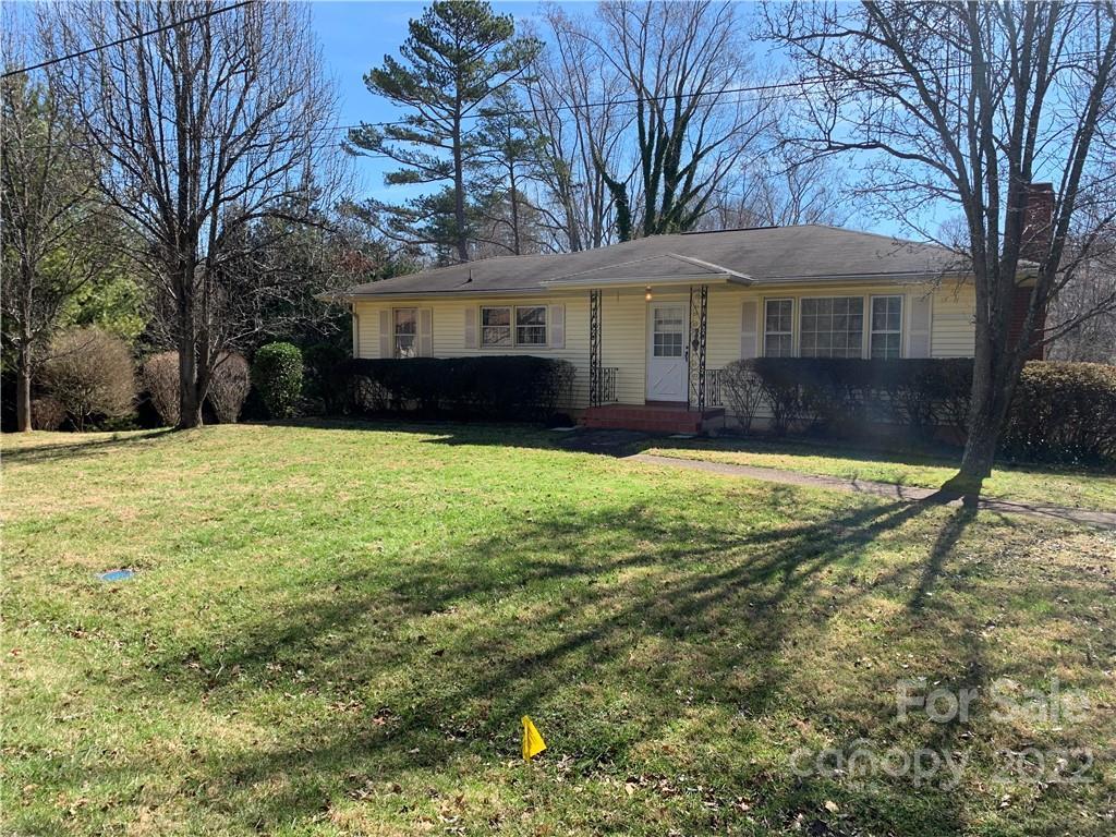 177 Old Haw Creek Rd., Asheville, NC 28805