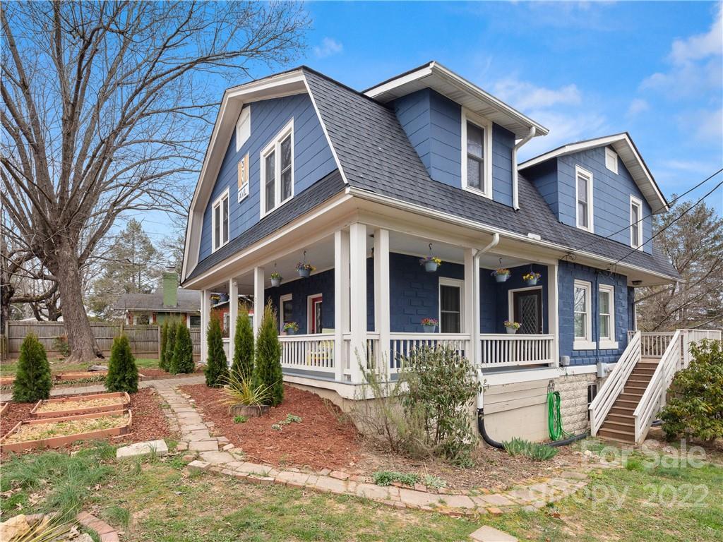 37 Majestic Ave., Asheville, NC 28806