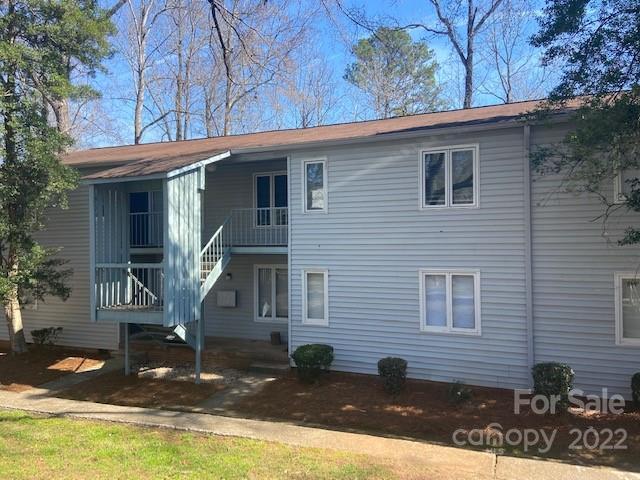 2013 Stoney Point Ln. #30, Charlotte, NC 28210