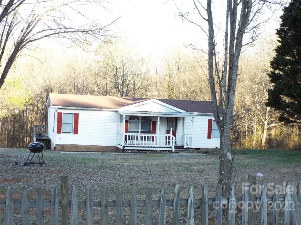 142 Westridge Dr., Statesville, NC 28625