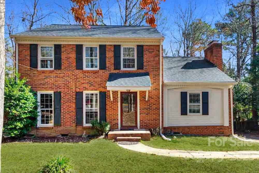 828 Ingraham Pl., Charlotte, NC 28270